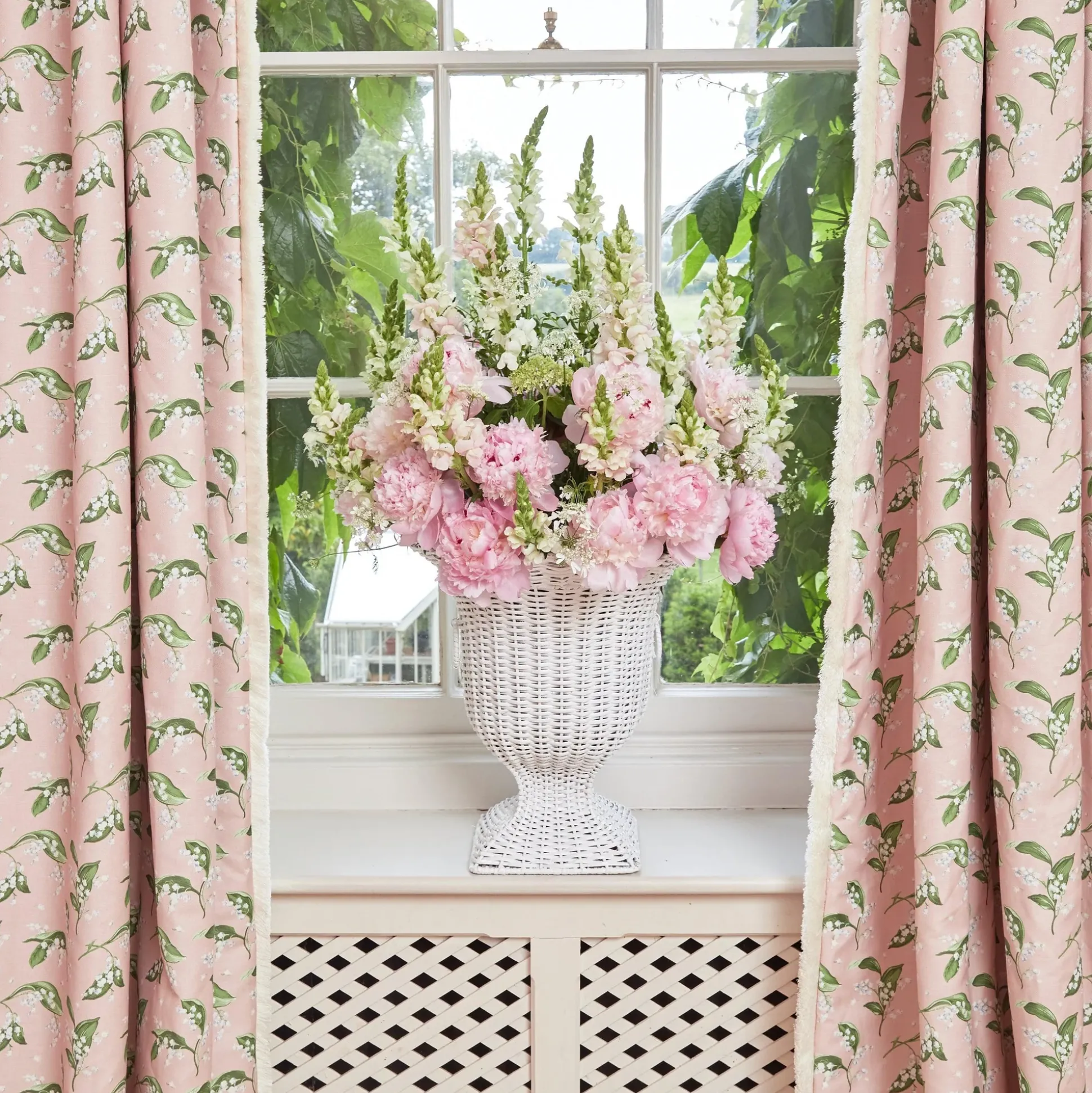 White Liliana Scalloped Rattan Urn