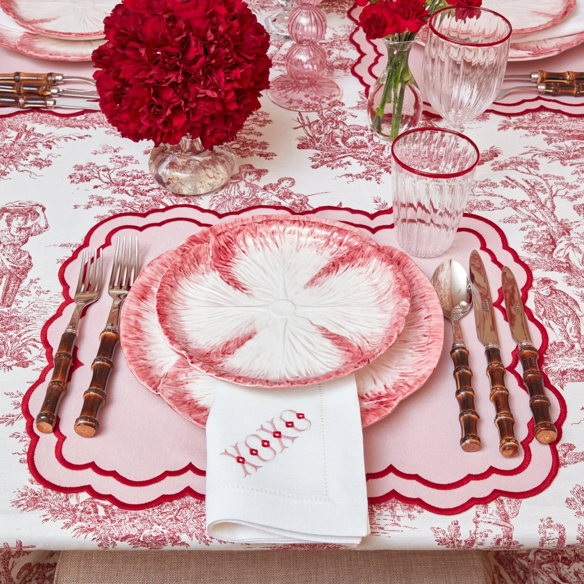 White Linen Xoxo Napkins (Set Of 4)