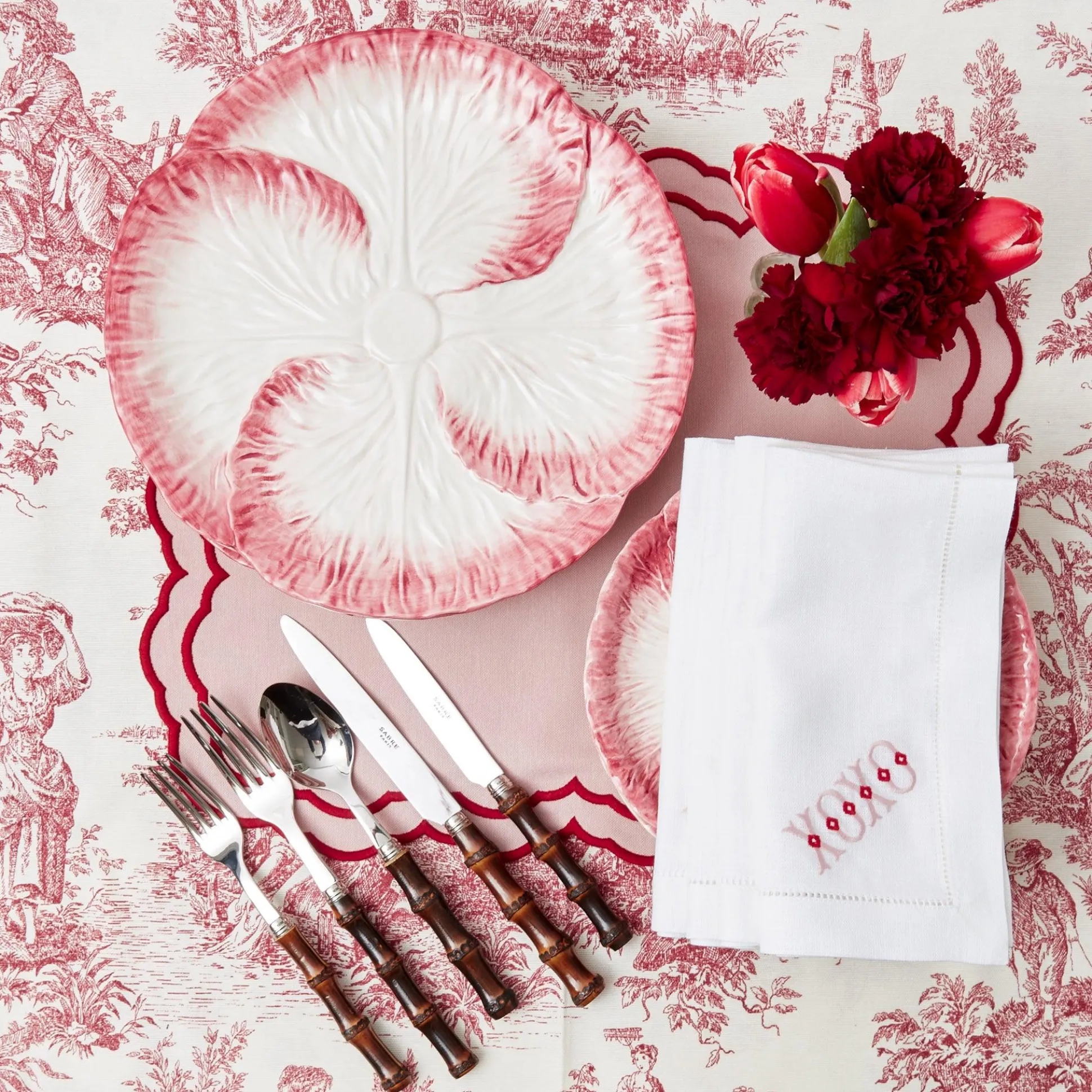 White Linen Xoxo Napkins (Set Of 4)