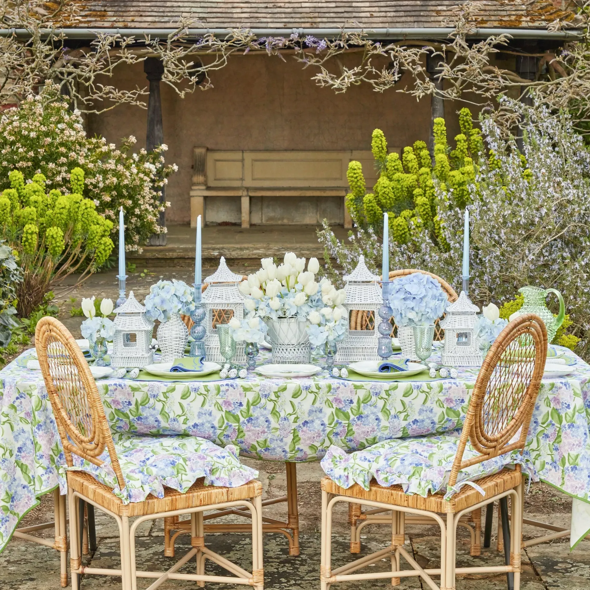 White Rattan Pagoda Lantern