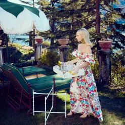 White Scalloped Rattan Tray With Stand