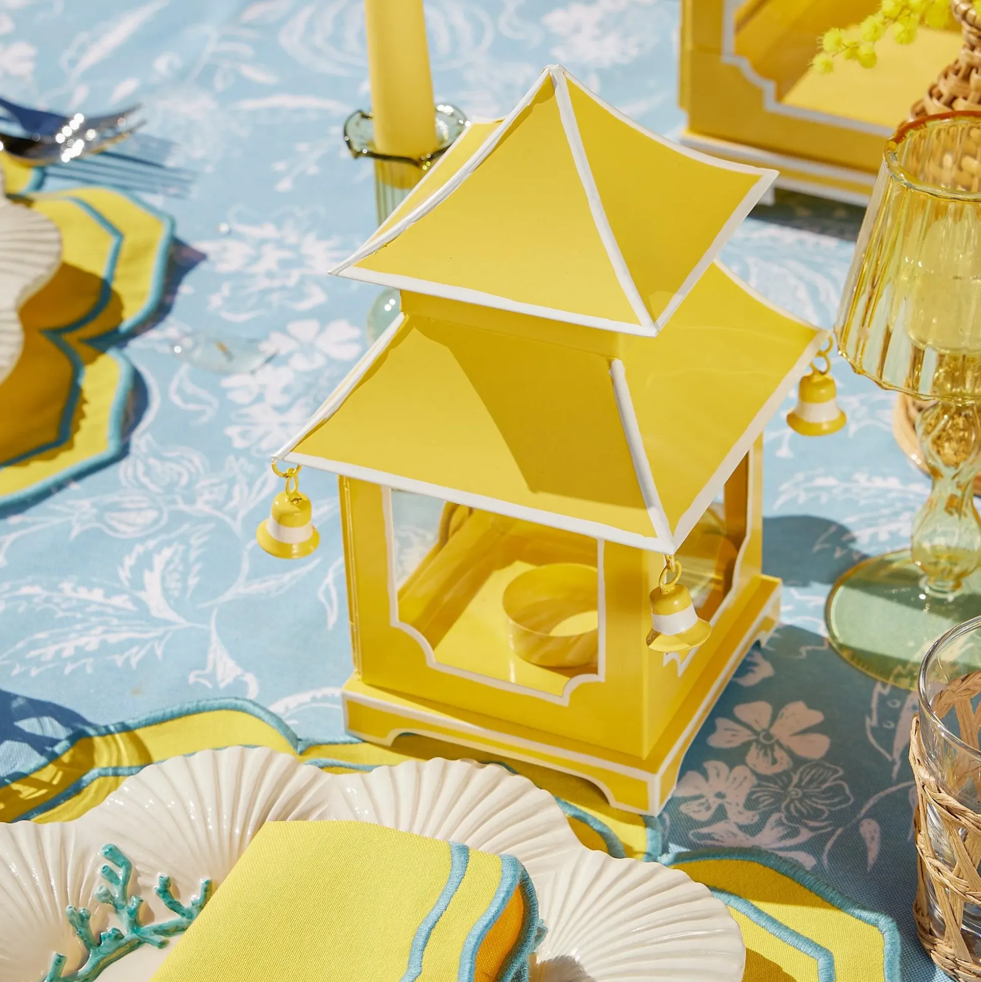 Yellow Pagoda Lantern Set