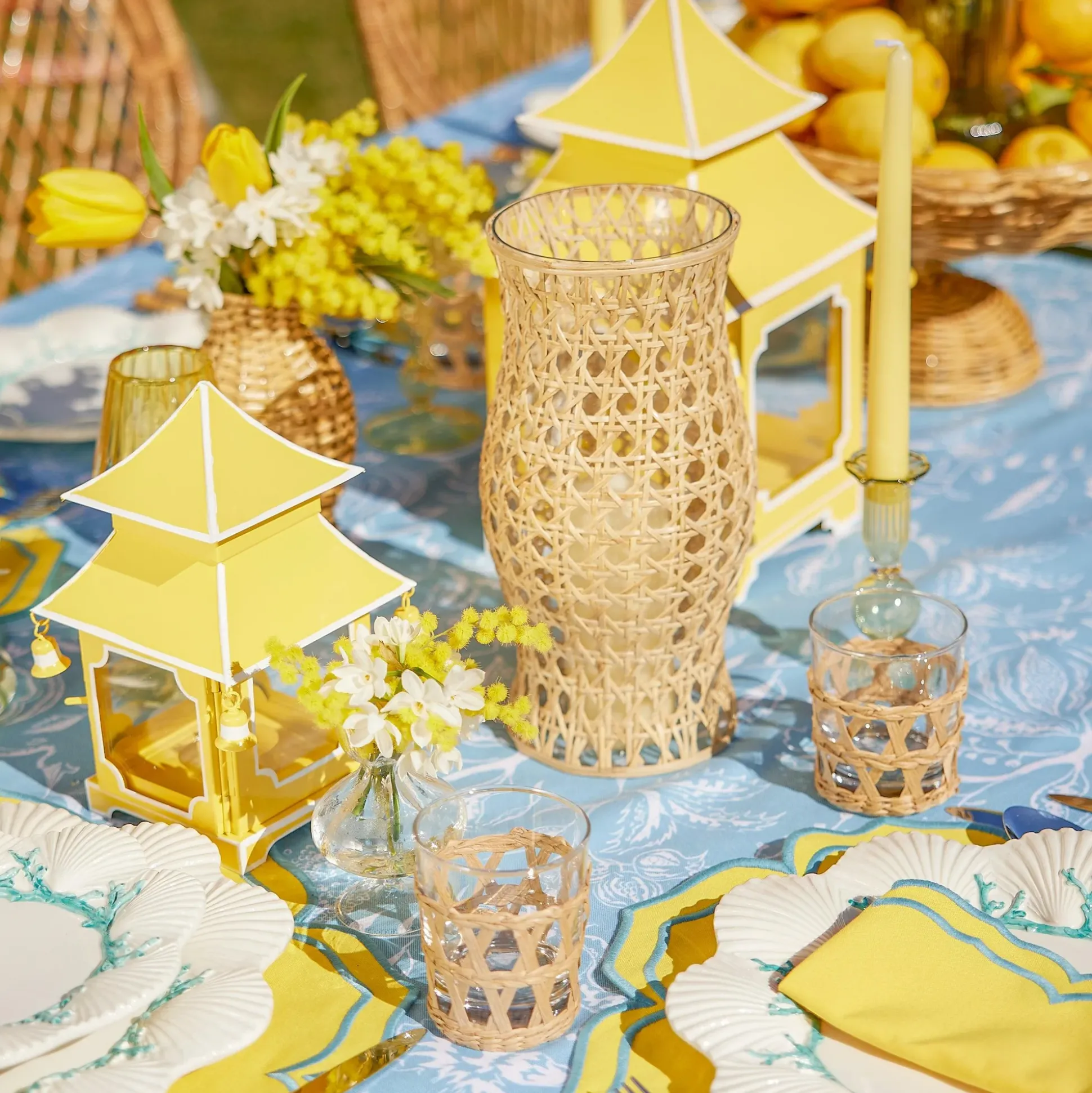 Yellow Pagoda Lantern Set